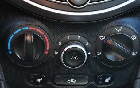 Hyundai Solaris II рестайлинг, 2011 год, 899 000 рублей, 19 фотография