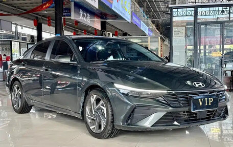 Hyundai Elantra, 2023 год, 1 520 190 рублей, 3 фотография