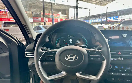 Hyundai Elantra, 2023 год, 1 520 190 рублей, 23 фотография