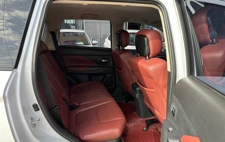 Mitsubishi Outlander III рестайлинг 3, 2022 год, 2 190 469 рублей, 12 фотография