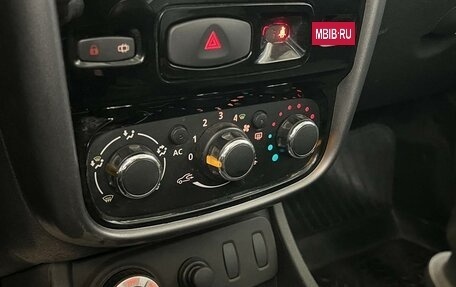 Renault Duster I рестайлинг, 2013 год, 925 000 рублей, 13 фотография