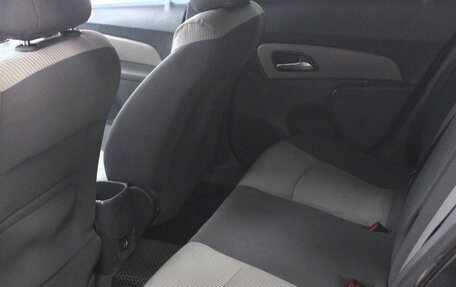 Chevrolet Cruze II, 2010 год, 625 000 рублей, 17 фотография