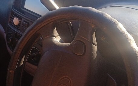 Toyota Raum I, 1999 год, 365 000 рублей, 13 фотография