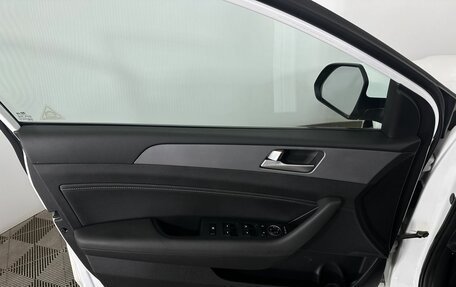 Hyundai Sonata VII, 2019 год, 1 630 000 рублей, 8 фотография