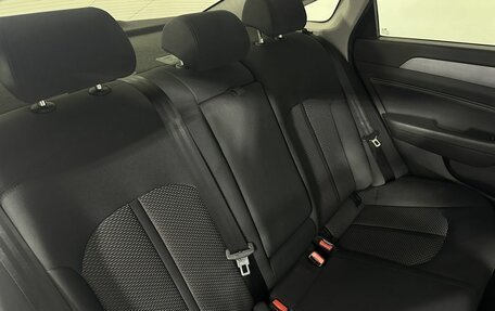 Hyundai Sonata VII, 2019 год, 1 630 000 рублей, 15 фотография