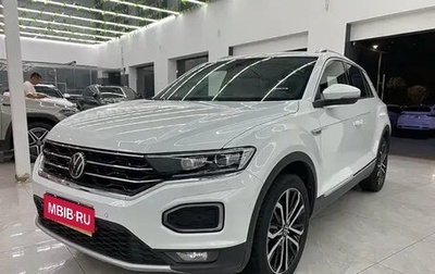 Volkswagen T-Roc I, 2021 год, 1 880 111 рублей, 1 фотография