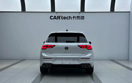 Volkswagen Golf VIII, 2022 год, 1 400 000 рублей, 5 фотография