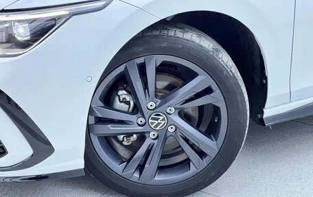 Volkswagen Golf VIII, 2022 год, 1 400 000 рублей, 8 фотография