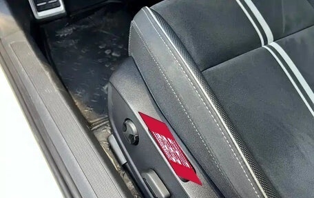 Volkswagen Golf VIII, 2022 год, 1 400 000 рублей, 17 фотография