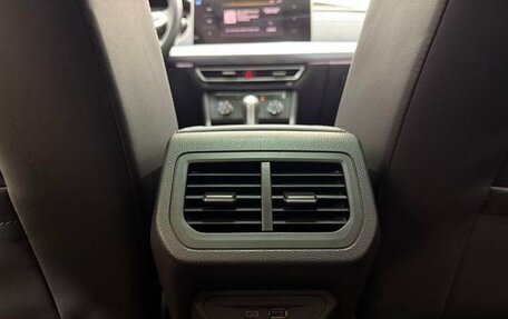 Volkswagen Lavida, 2022 год, 1 360 000 рублей, 22 фотография