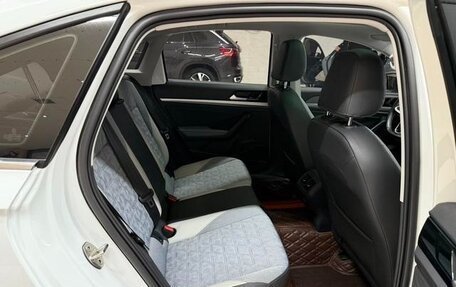 Volkswagen Lavida, 2022 год, 1 360 000 рублей, 23 фотография