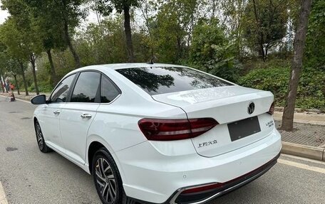 Volkswagen Lavida, 2022 год, 1 315 500 рублей, 6 фотография