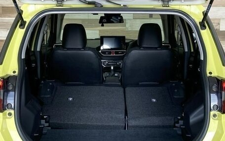 Daihatsu Rocky, 2022 год, 1 082 000 рублей, 21 фотография