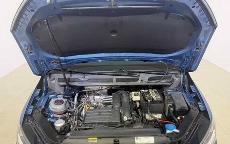 Volkswagen Touran III, 2021 год, 2 018 000 рублей, 21 фотография