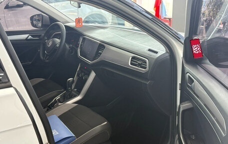 Volkswagen T-Roc I, 2022 год, 1 569 000 рублей, 10 фотография