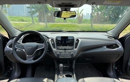 Chevrolet Malibu IX, 2022 год, 1 180 500 рублей, 4 фотография