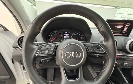 Audi Q2 I, 2022 год, 1 810 000 рублей, 11 фотография