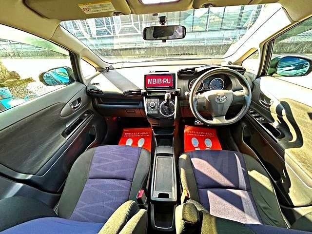 Toyota Wish II рестайлинг, 2017 год, 1 110 000 рублей, 2 фотография