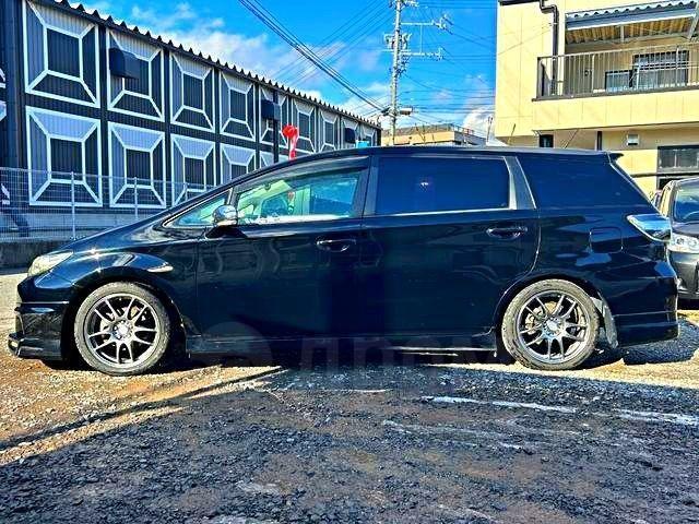 Toyota Wish II рестайлинг, 2017 год, 1 110 000 рублей, 12 фотография