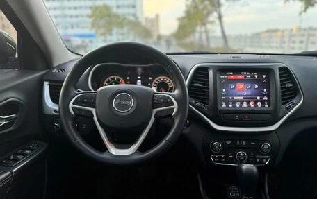 Jeep Cherokee, 2021 год, 1 430 000 рублей, 8 фотография