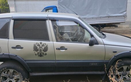 Chevrolet Niva I рестайлинг, 2006 год, 260 000 рублей, 2 фотография