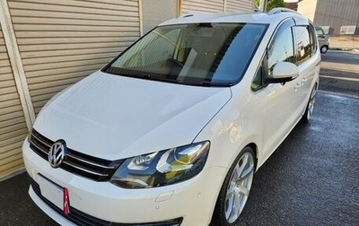 Volkswagen Sharan II, 2013 год, 880 000 рублей, 1 фотография