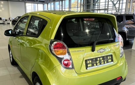 Chevrolet Spark III, 2011 год, 535 000 рублей, 7 фотография