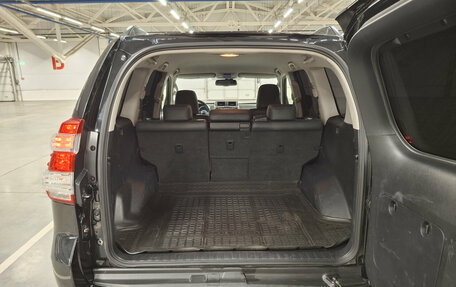 Toyota Land Cruiser Prado 150 рестайлинг 2, 2016 год, 3 050 000 рублей, 10 фотография