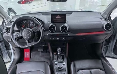 Audi Q2 I, 2022 год, 1 900 004 рублей, 10 фотография