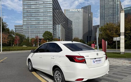 Toyota Vios III, 2022 год, 1 080 000 рублей, 8 фотография