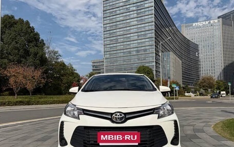 Toyota Vios III, 2022 год, 1 080 000 рублей, 2 фотография