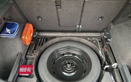 Volkswagen Tiguan II, 2021 год, 2 755 000 рублей, 9 фотография