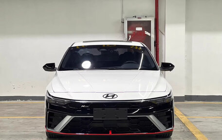 Hyundai Elantra, 2023 год, 1 200 000 рублей, 2 фотография