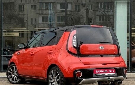 KIA Soul II рестайлинг, 2017 год, 1 530 000 рублей, 7 фотография