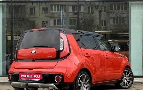 KIA Soul II рестайлинг, 2017 год, 1 530 000 рублей, 5 фотография