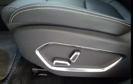 Geely Atlas, 2023 год, 2 550 000 рублей, 3 фотография