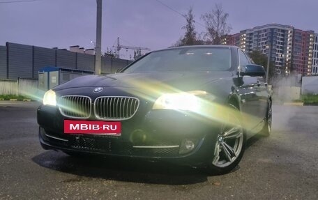 BMW 5 серия, 2013 год, 1 350 000 рублей, 3 фотография