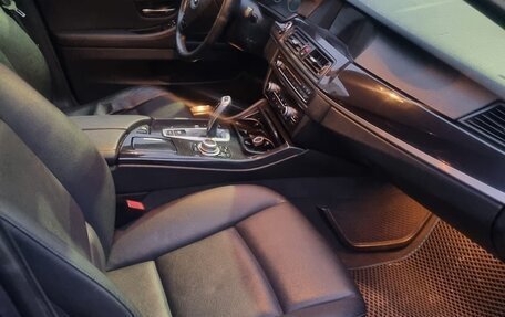 BMW 5 серия, 2013 год, 1 350 000 рублей, 10 фотография