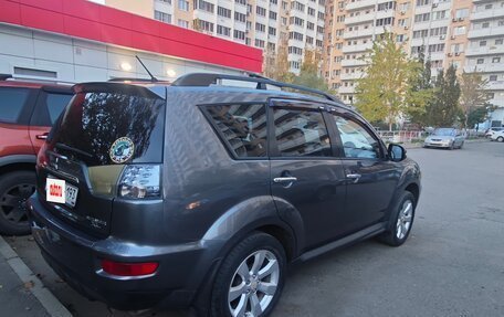 Mitsubishi Outlander III рестайлинг 3, 2011 год, 1 330 000 рублей, 5 фотография