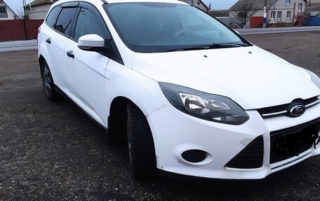 Ford Focus III, 2014 год, 395 000 рублей, 3 фотография