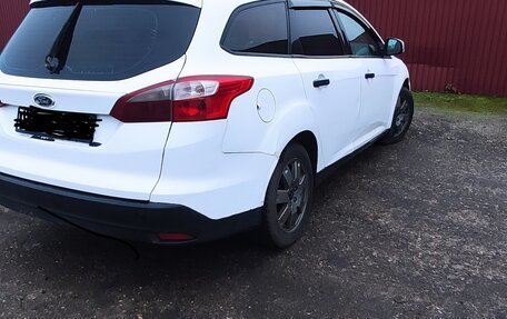 Ford Focus III, 2014 год, 395 000 рублей, 4 фотография