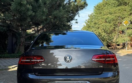 Volkswagen Passat B8 рестайлинг, 2017 год, 1 650 000 рублей, 8 фотография