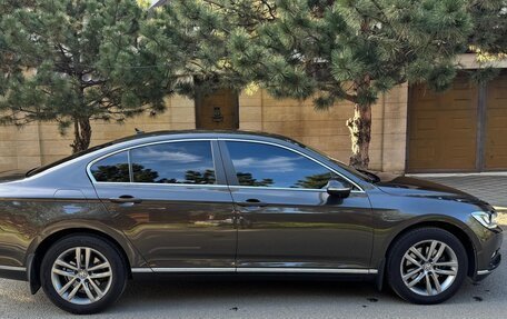 Volkswagen Passat B8 рестайлинг, 2017 год, 1 650 000 рублей, 7 фотография