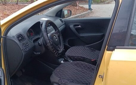 Volkswagen Polo VI (EU Market), 2018 год, 385 000 рублей, 5 фотография