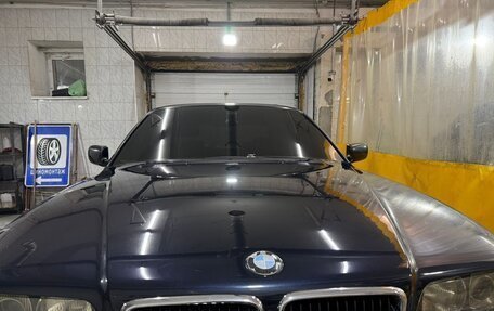 BMW 7 серия, 1999 год, 750 000 рублей, 2 фотография