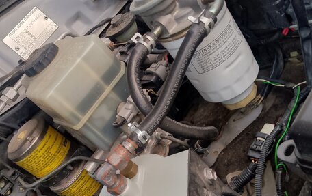 Toyota Land Cruiser 100 рестайлинг 2, 2003 год, 3 500 000 рублей, 14 фотография