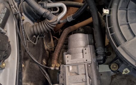 Toyota Land Cruiser 100 рестайлинг 2, 2003 год, 3 500 000 рублей, 15 фотография