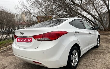 Hyundai Avante, 2011 год, 755 000 рублей, 5 фотография