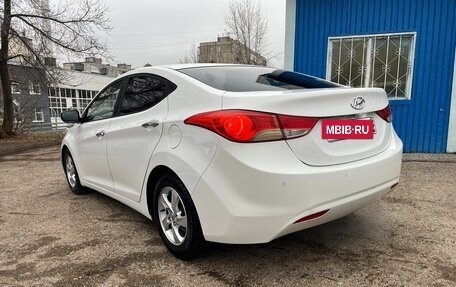 Hyundai Avante, 2011 год, 755 000 рублей, 8 фотография
