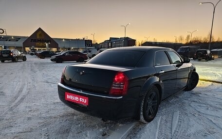 Chrysler 300C II, 2007 год, 950 000 рублей, 7 фотография